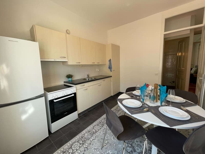 Your Next Chapter Starts Here - Furnished Room in a Top Location (9)