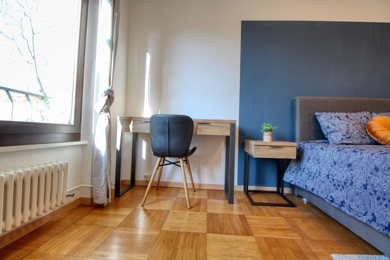 Ton nouveau chapitre commence ici - Chambre meublée, emplacement de choix (5)
