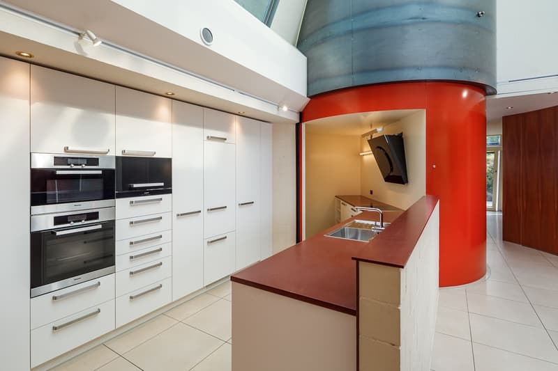 Grosse, moderne 6.5 Zimmer-Wohnung (3)
