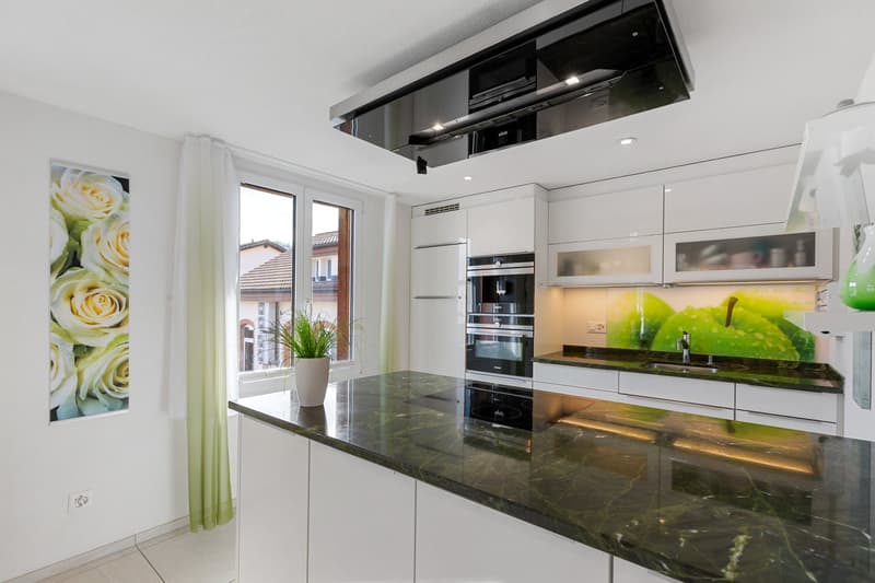 Casa residenziale e commerciale a 8637 Laupen ZH (2)