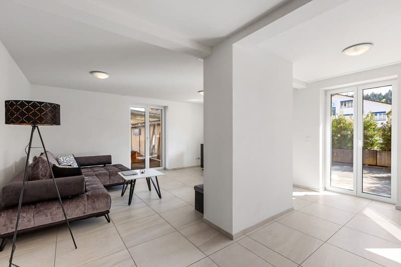 Casa residenziale e commerciale a 8637 Laupen ZH (5)