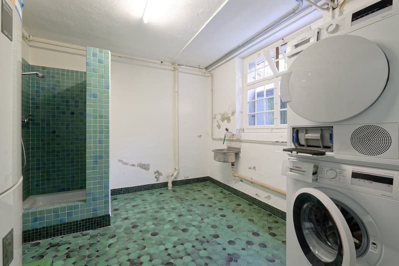 Familienparadies in Zürich Höngg – 5-Zimmer-Doppel-Einfamilienhaus mit grossem Sonnengarten (12)