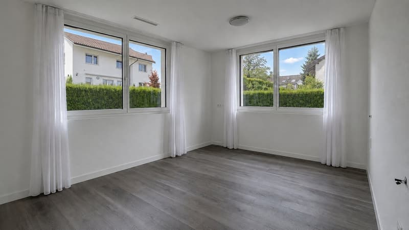 Frisch sanierte 2.5-Zimmer-Wohnung in Greifensee (6)