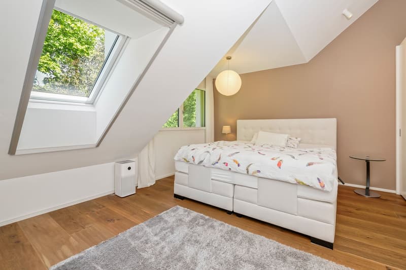 166 m² Wohnraum mit zwei Terrassen und freiem Blick ins Grüne (10)