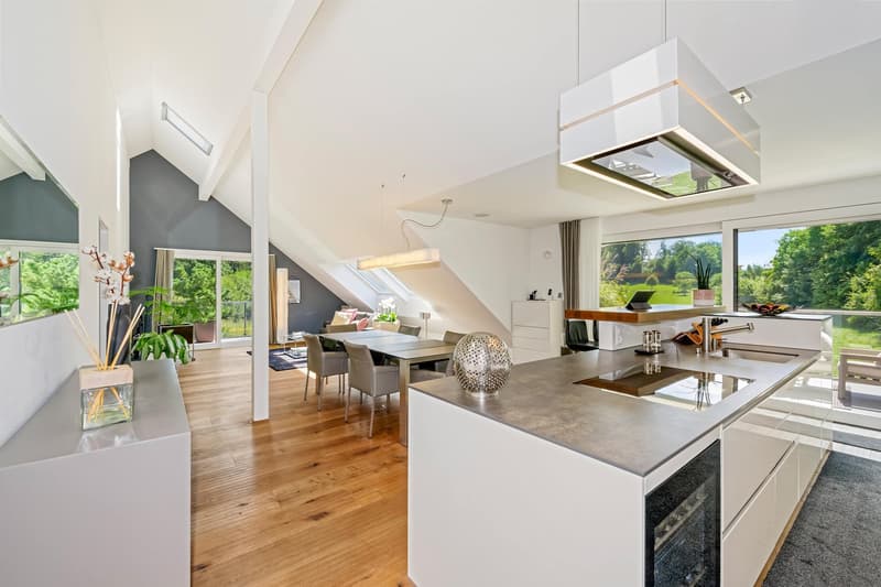 166 m² Wohnraum mit zwei Terrassen und freiem Blick ins Grüne (5)