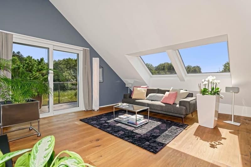 166 m² Wohnraum mit zwei Terrassen und freiem Blick ins Grüne (4)