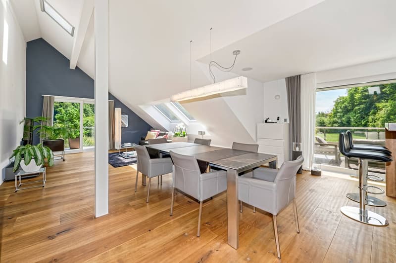 166 m² Wohnraum mit zwei Terrassen und freiem Blick ins Grüne (2)