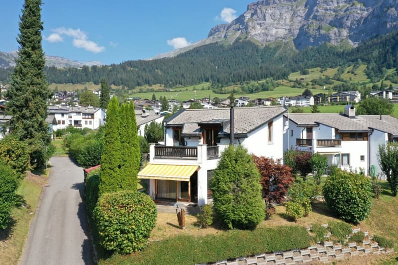 Freistehendes Einfamilienhaus mit 4½ Zimmer an ruhiger, sonniger Lage (1)