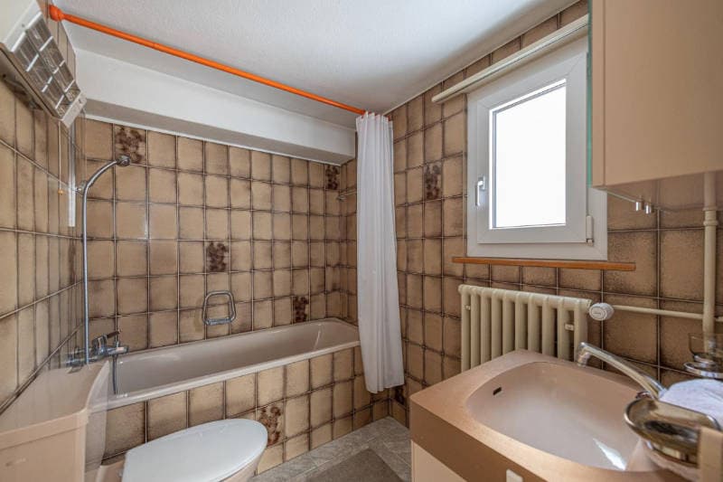 Badezimmer EG