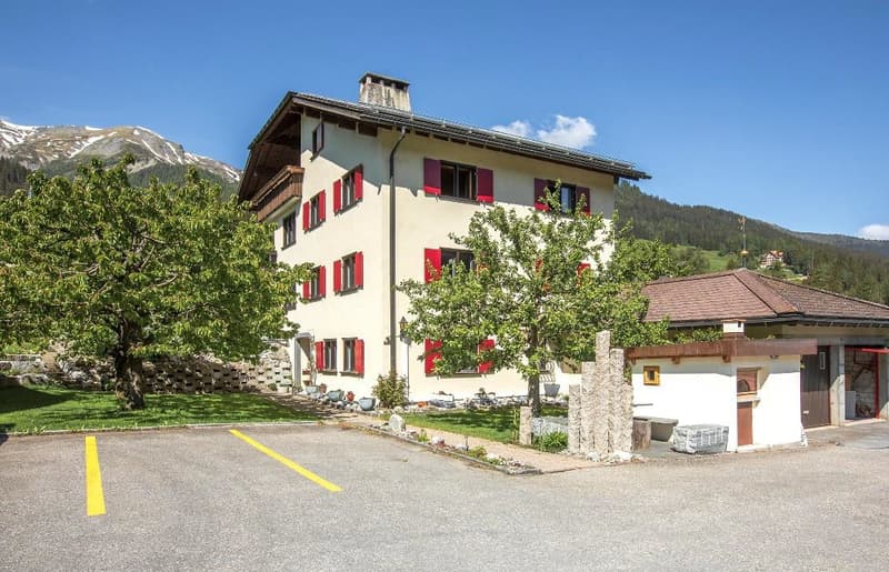 Parkplatz vor dem Haus
