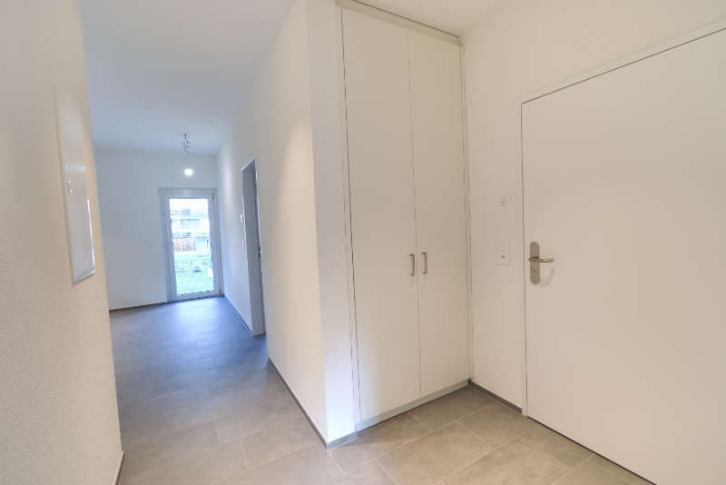 Moderne, neue Erstwohnung mit schöner Terrasse (4)