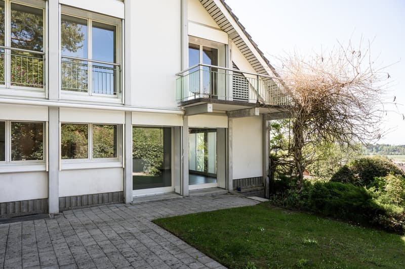 Wohnen am Waldrand – 6.5 Zimmer mit Weitsicht und Ausbaupotenzial (2)