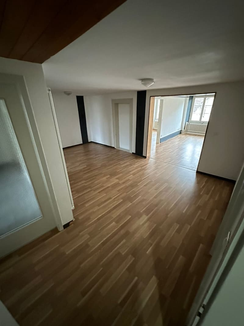 Charmante 4.5-Zimmerwohnung im Zentrum von Bad Zurzach (8)
