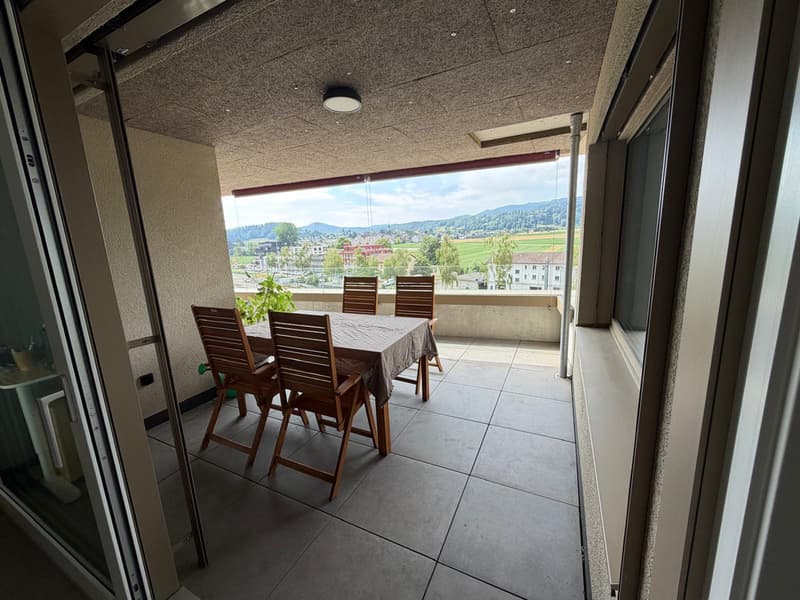 Balkon_ueberdacht.jpeg