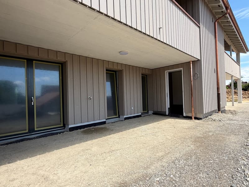 Neubau EG-Wohnung mit 3.5 Zimmer, 76 m² und grosszügigem Sitzplatz (4)