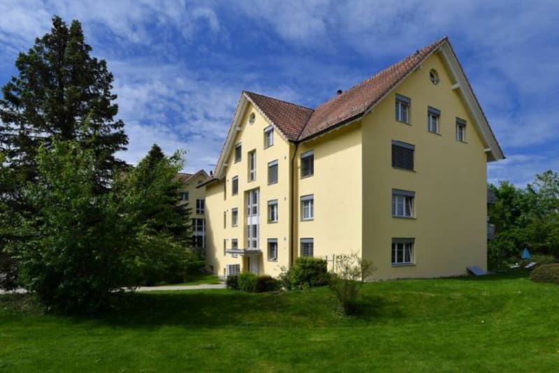 Familienwohnung im Grünen (1)