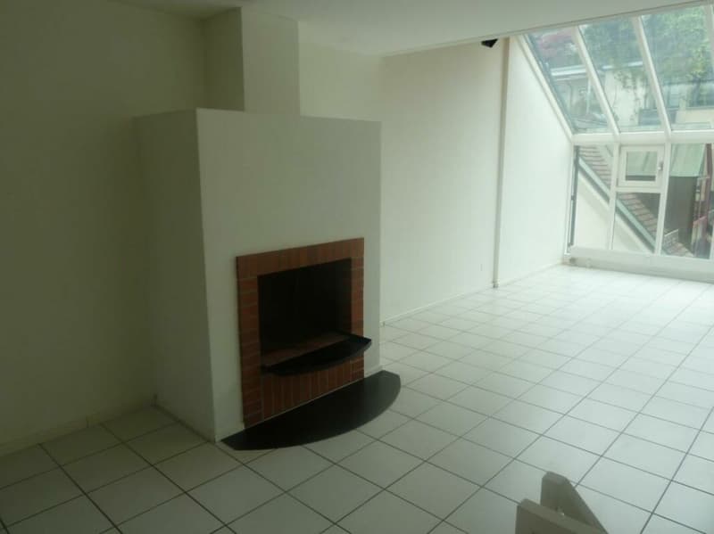 Helle 5.5 Zimmer Maisonette Wohnung mitten in der Stadt - befristet bis 31.03.2027 (5)