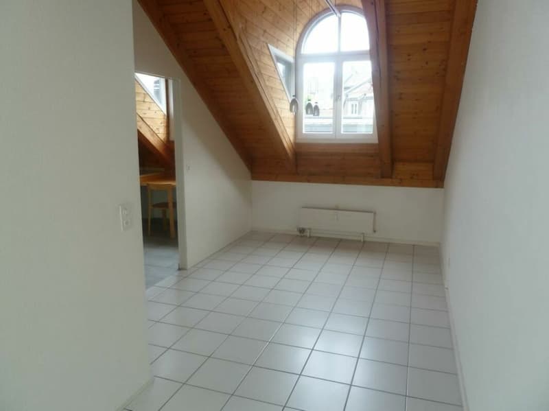 Helle 5.5 Zimmer Maisonette Wohnung mitten in der Stadt - befristet bis 31.03.2027 (4)