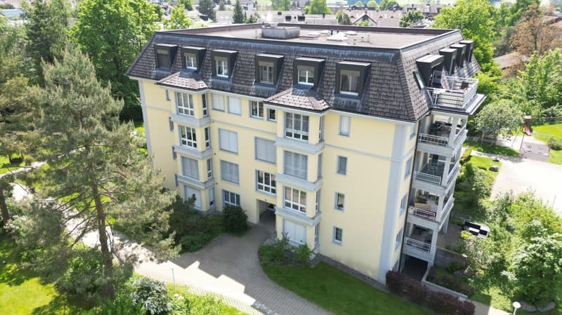 Idyllische Sitzplatzwohnung mit Sicht auf Weiher (1)