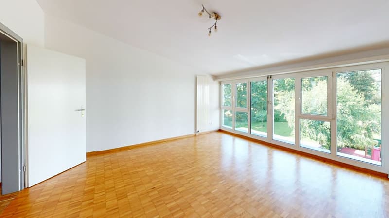 Grosse helle 4.5 Zimmer Familienwohnung (14)