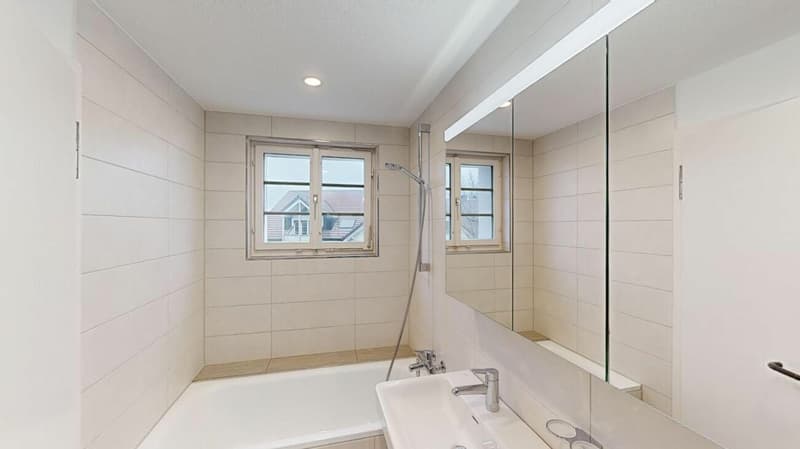 4.5 Zimmer-Maisonettewohnung / kann auch als Büro genutzt werden (4)