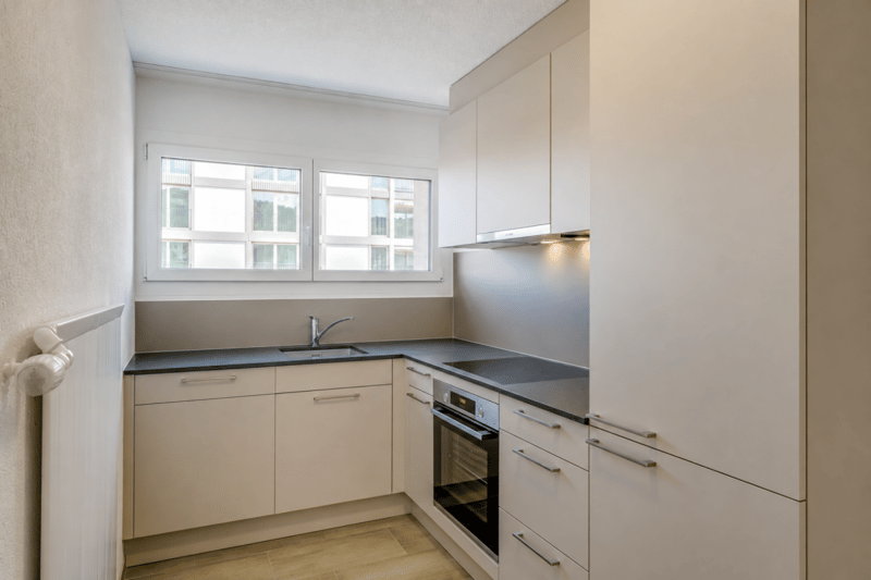 MODERNE 3.5 Zimmer-Wohnung (2)