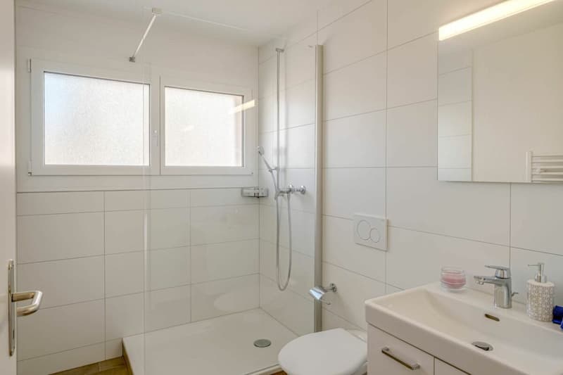 MODERNE 3.5 Zimmer-Wohnung (4)