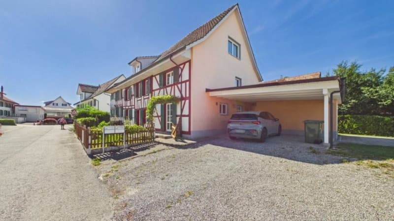 Viele Nutzungsmöglichkeiten mit 7.5 - Zimmer (2)