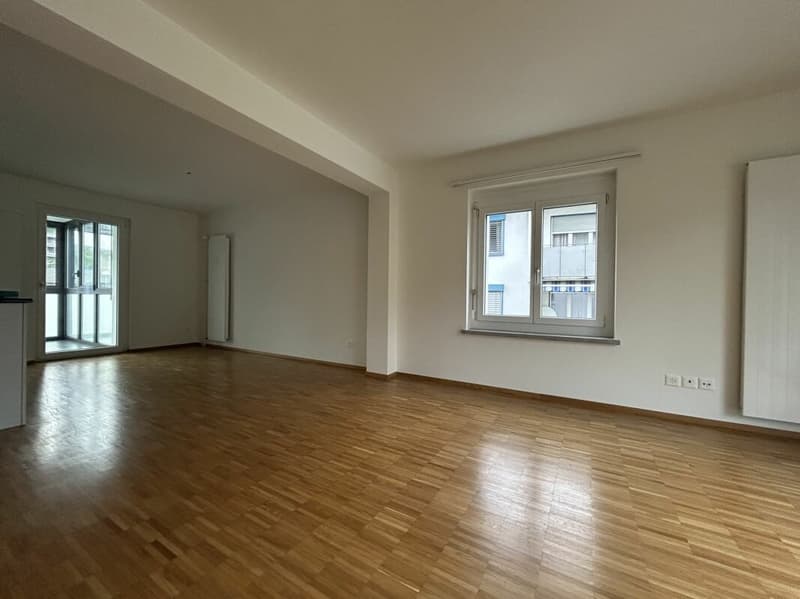 Liestal / 3.5 Zimmer Wohnung 2. OG links (5)