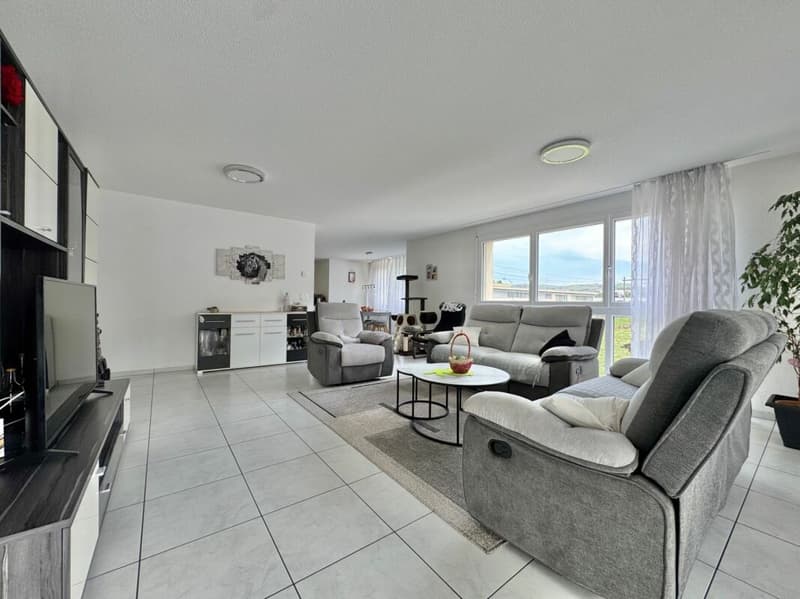 Bad Zurzach / 4.5 Zimmer-Wohnung (2)