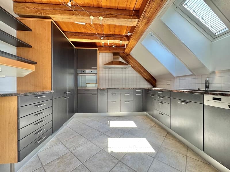 3 1/2 Zimmer-Maisonettewohnung (8)