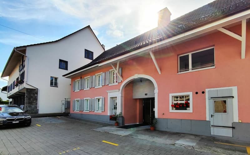 3 1/2 Zimmer-Wohnung im 1. OG (1)