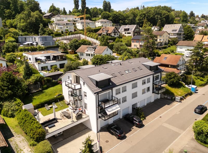 Traumhafte helle Wohnung mit voller Seesicht und 3 Terrassen (9)