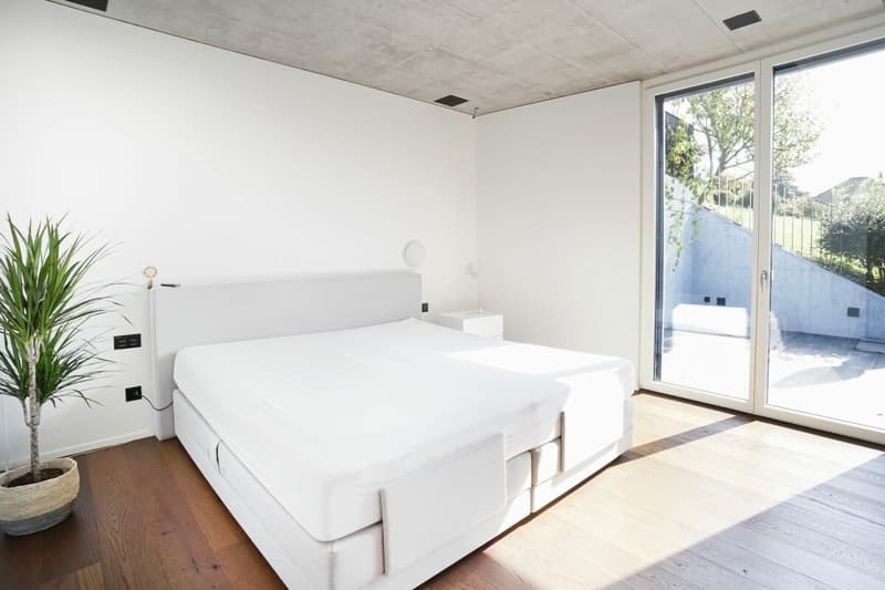 EINZIGARTIGES TERRASSENHAUS MIT POOL, WEITSICHT UND HÖCHSTEM WOHNKOMFORT (7)