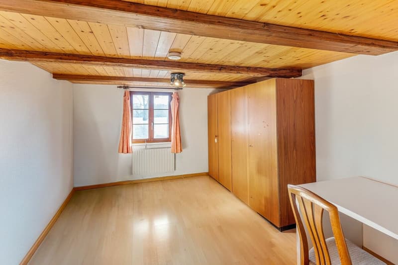 HEIMELIGE 4.5-ZIMMER MAISONETTE-WOHNUNG (8)