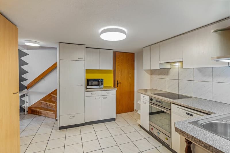 HEIMELIGE 4.5-ZIMMER MAISONETTE-WOHNUNG (5)