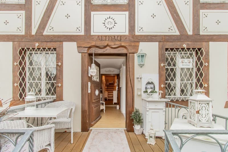 6.5-Zimmer-Maisonette in historischem Riegelhaus (2)