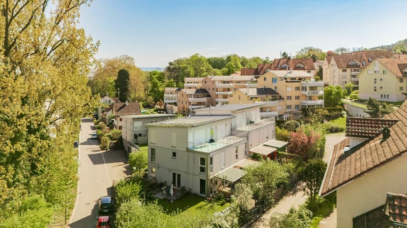 Raumwunder: 5.5-Zimmer-Reiheneinfamilienhaus in Seenähe (2)
