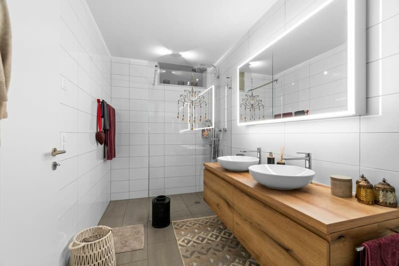 Hochwertige 3.5-Zimmer Terrassenwohnung (8)