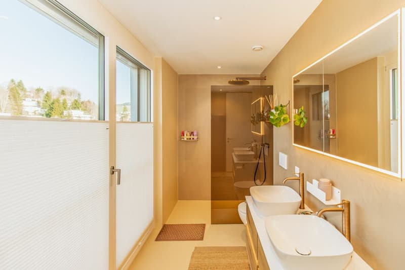 Zwischen Stadt und Natur - Stilvolles 5.5-Zimmer-Townhouse mit Dachterrasse (9)