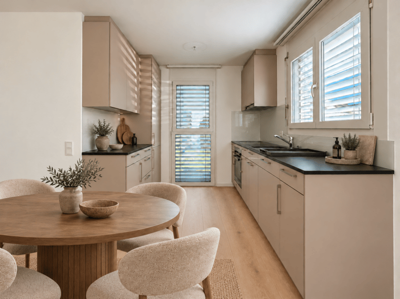 Erstvermietung Stickerhof - Moderne 4.5-Zimmer-Gartenwohnung mit stilvollem Ausbau (2)