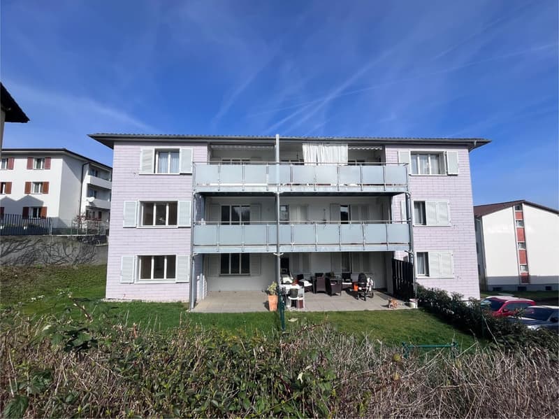 Helle 4-Zimmer-Wohnung mit Balkon in Beinwil am See – ab sofort verfügbar (3)