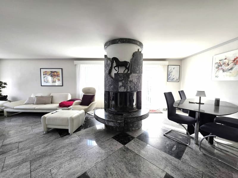 Wohnzimmer (30.5 m2)