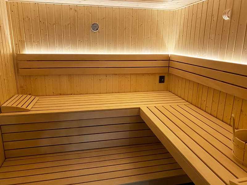 Furnished Apartment with Pool and Fitness (17)