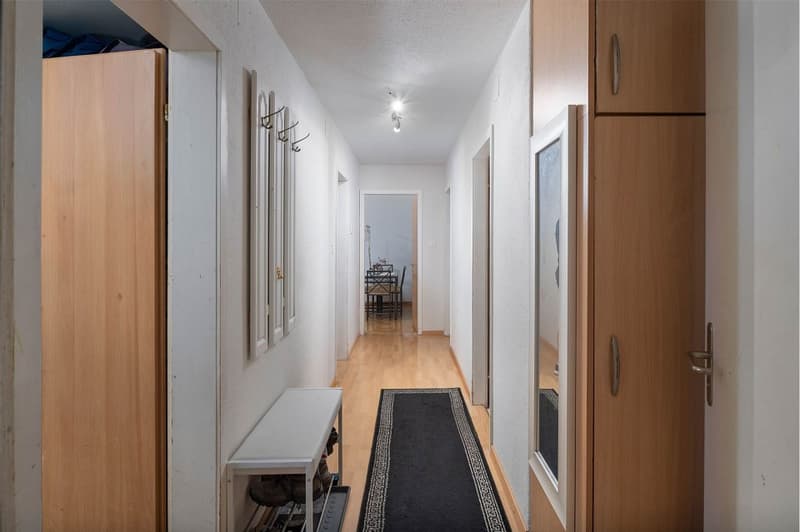 4.5 -Zimmerwohnung im obersten Stockwerk (12)