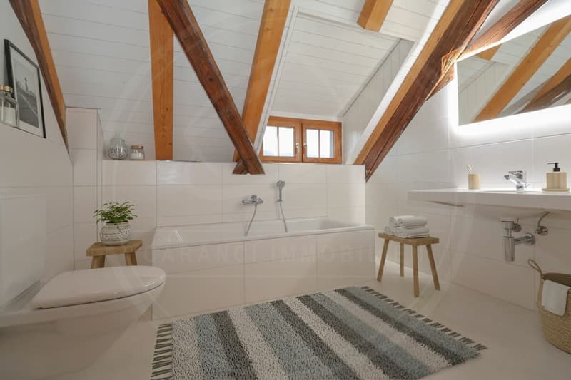 Renovated 5½ room maisonette apartment in the historic "Schlössli" of Koblenz for sale (20)