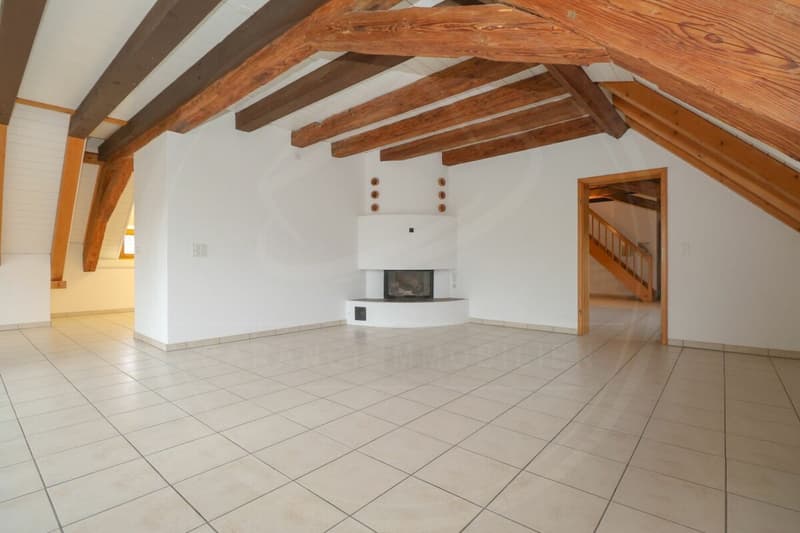 Renovated 5½ room maisonette apartment in the historic "Schlössli" of Koblenz for sale (13)