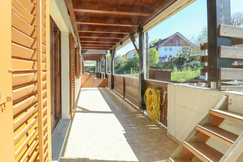 Charmantes 6½-Zimmer-Haus mit viel Platz und rustikalem Flair in Wohlenschwil (11)