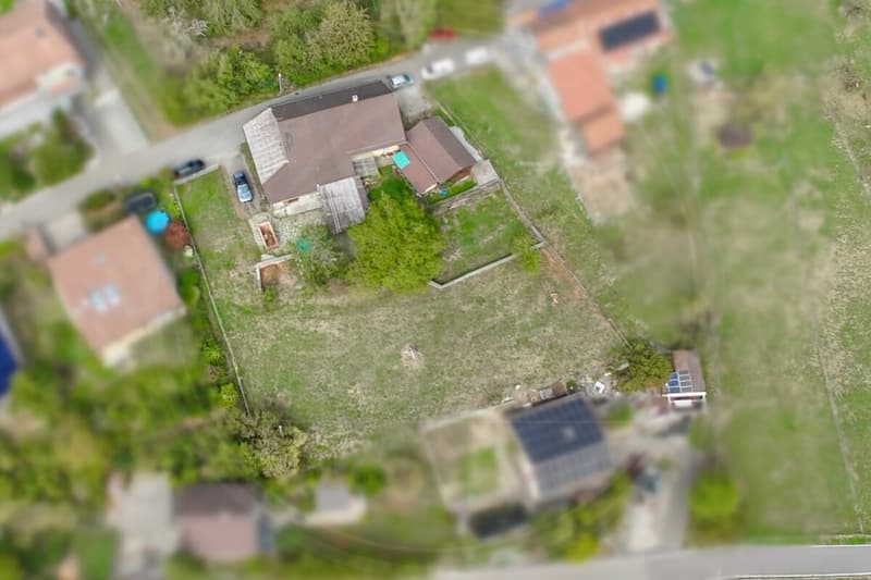 Zweifamilienhaus mit Stall und Landwirtschaftsland in Wettingen (12)