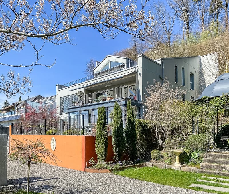 Dreamy 4.5-room apartment with a wonderful view and many parking spaces (11)